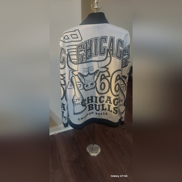 NBA Chicago Bulls polyester zip jacket xl - Picture 6 of 10